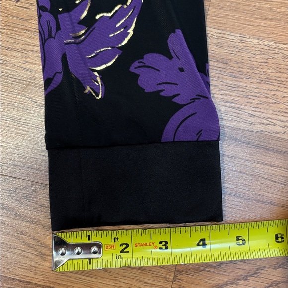 Cache, elegant black purple and gold floral long sleeve mini dress. Size 10. - Picture 17 of 17